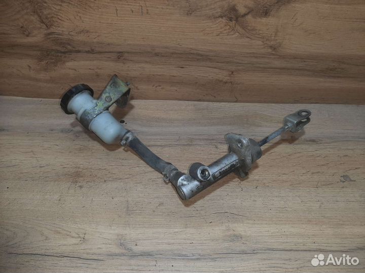 Главный цилиндр сцепления Daewoo Nexia