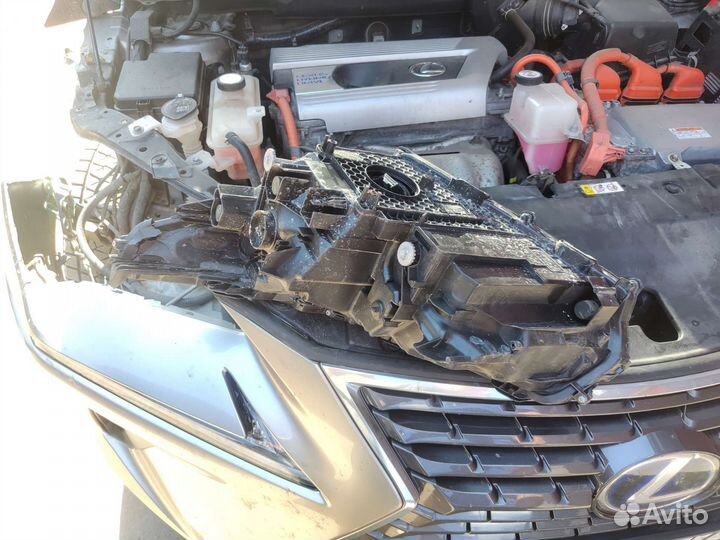 Фара lexus nx оригинал светит правая под востонов