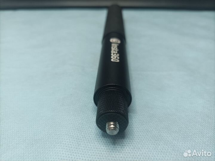 Insta 360 selfie stick (новый)