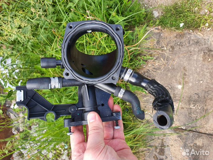 Патрубок дроселя 079133021С