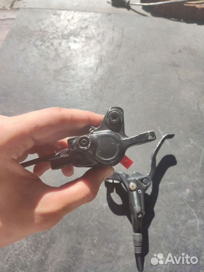 Тормоз передний гидравлический Shimano m355