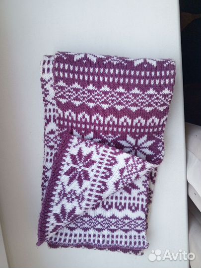 Шарфы разные. Листай