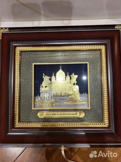 Панно из металла