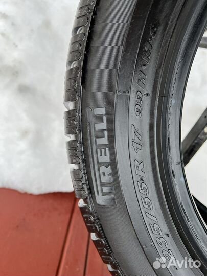 Pirelli Winter Sottozero 210 235/55 R17 99H
