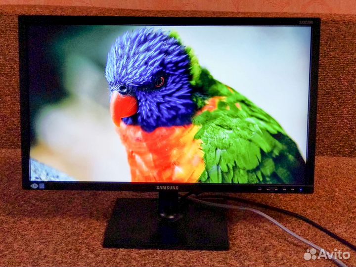 Монитор Samsung S23C200