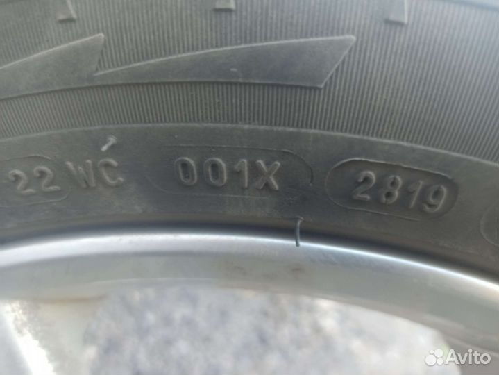 Michelin Latitude X-Ice 2 205/55 R16