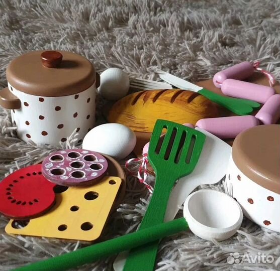 Детские игрушки и книжки