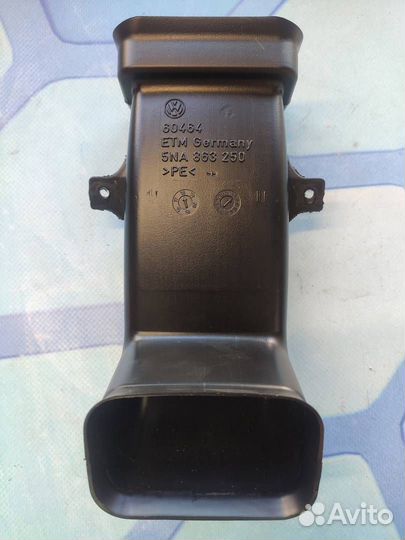 Воздуховод отопителя салона 5na863250