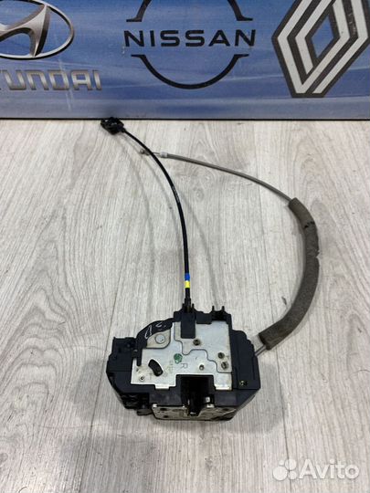 Замок зад двери Nissan note E11 Прав