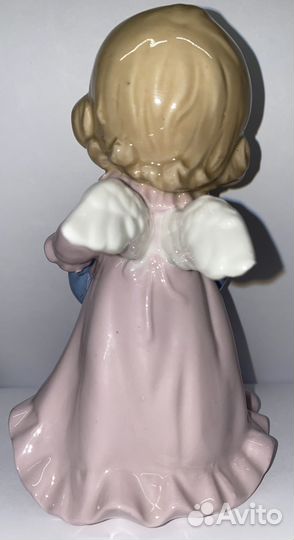 Статуэтка Ангелочек с утятами. Фарфор