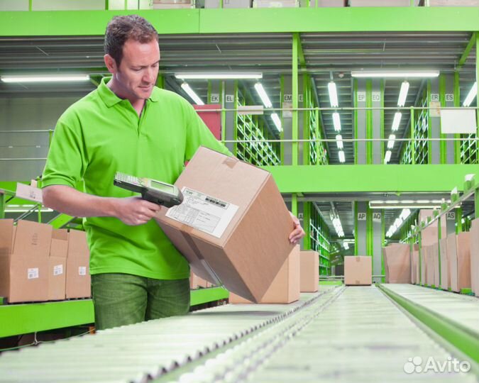 Работник склада