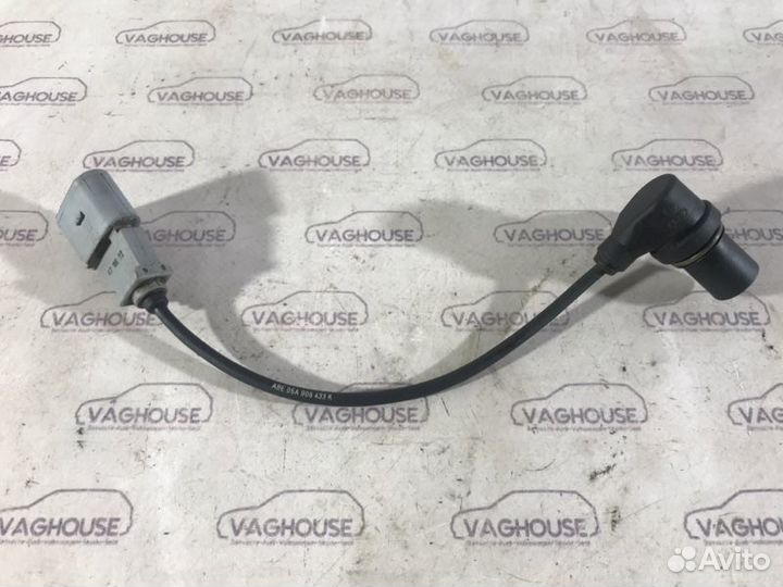 Датчик положения коленвала Volkswagen Passat B6 3С