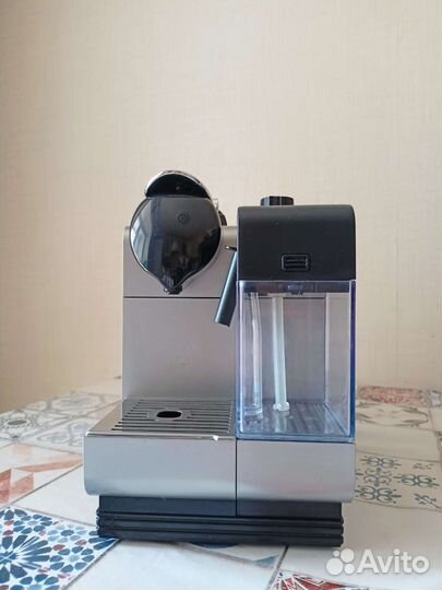 Капсульная кофемашина delonghi nespresso