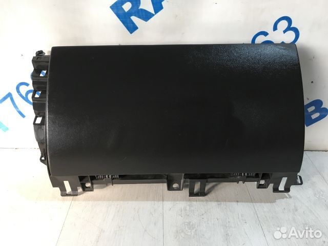 Бардачок jaguar XF 3.0 ат aj30