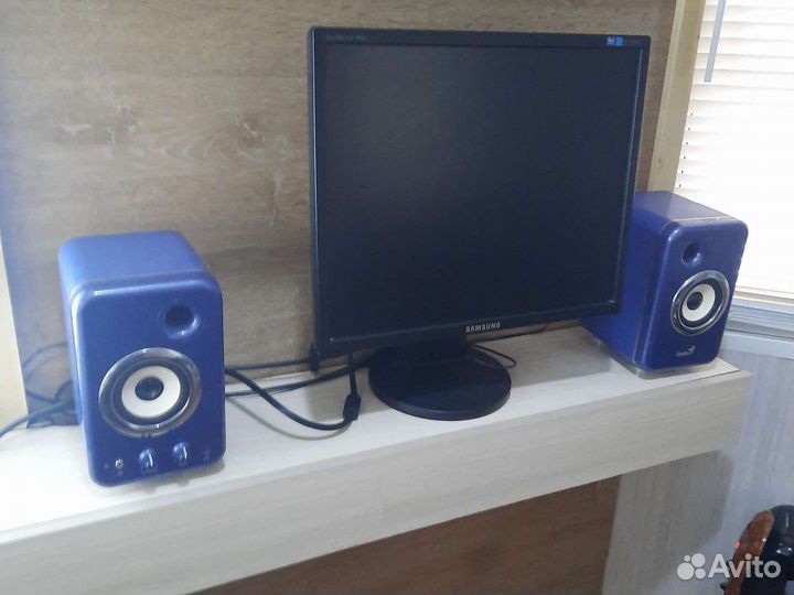 Компьютерные колонки genius