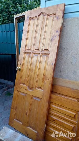Двери межкомнатные деревянные б\у