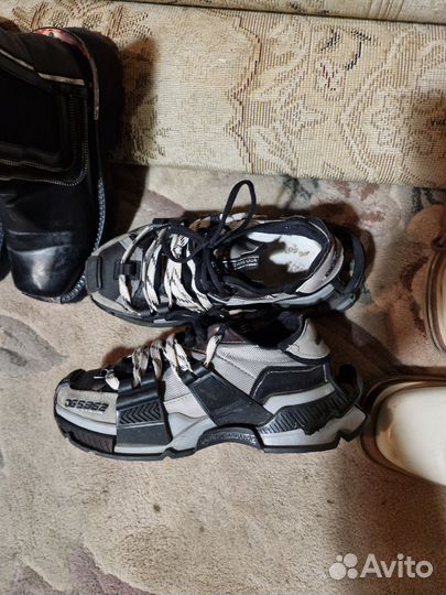 Обувь пакетом