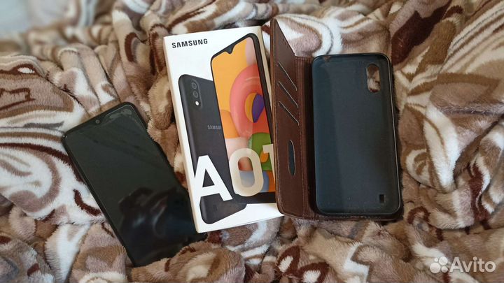 Телефон Samsung Galaxy А 01