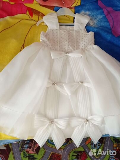 Платье для девочки новое