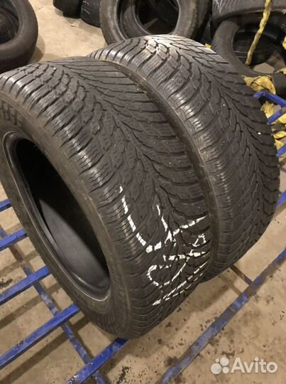 Nokian Tyres WR Snowproof 215/60 R16