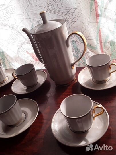 Сервиз новый чайный из 4-х предметов