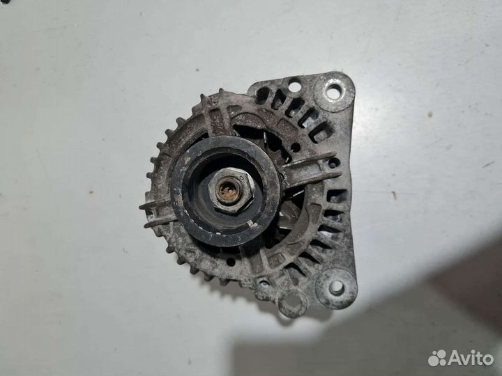 Генератор Volkswagen Golf 4 / Audi A4