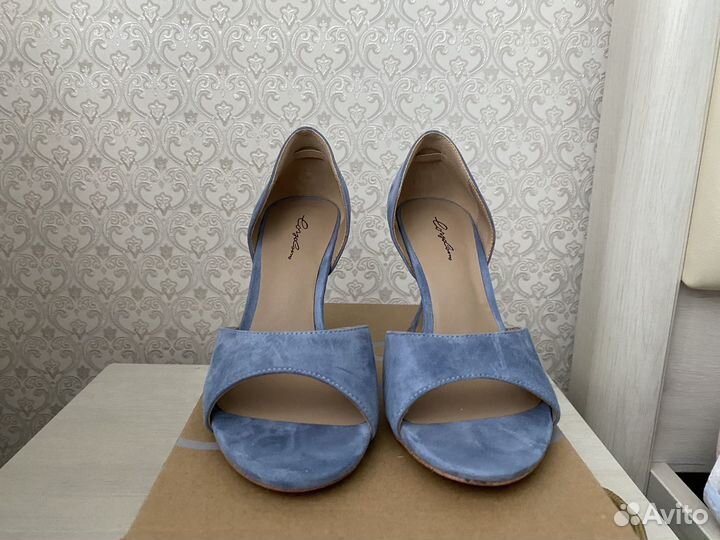 Босоножки corso como 35