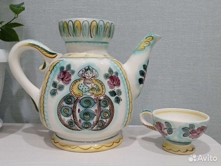 Конаковский фаянс (зик) 60-x г. Чайник СССР
