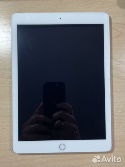 iPad 5 поколения cellular 32гб