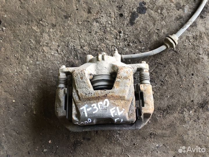 Chevrolet aveo т300 Суппорт