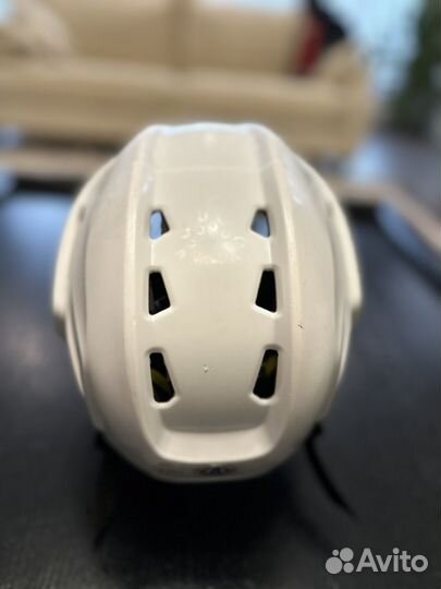 Хоккейный шлем bauer re-akt