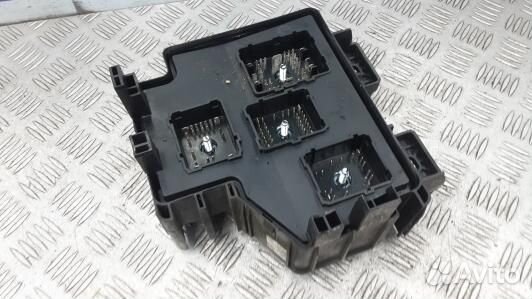 Блок комфорта hyundai santa FE 2 (BPH06M301)