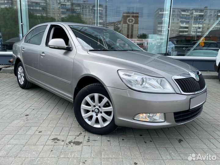 Skoda Octavia 1.6 МТ, 2011, 108 250 км