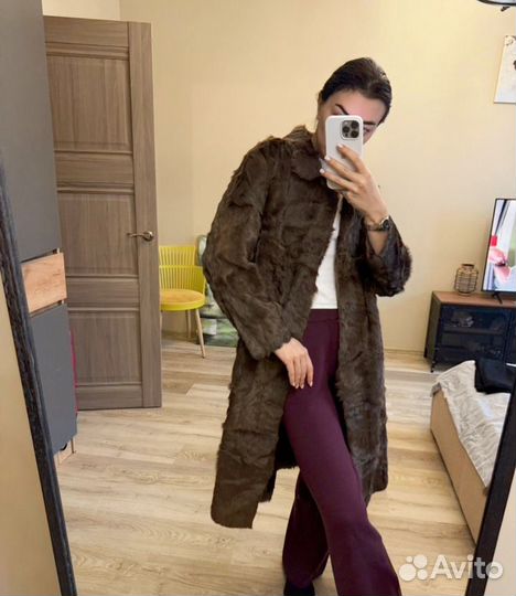 Шуба из меха тиградо молочный шоколад