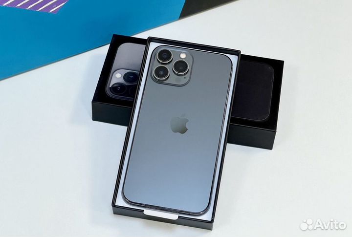 iPhone 13 Pro, 256 ГБ