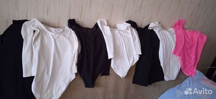 Одежда для девочек для занятий спортом, разная