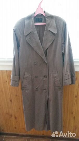 Плащ женский