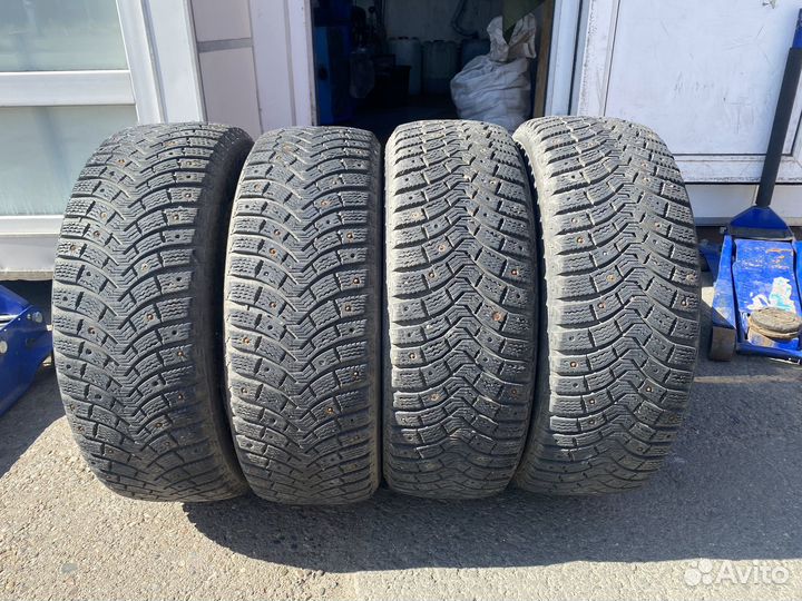 Michelin X-Ice North XIN2 215/65 R16 102T