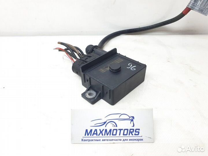 Реле свечей накала Bmw 3-Series E90 3.0D 2011