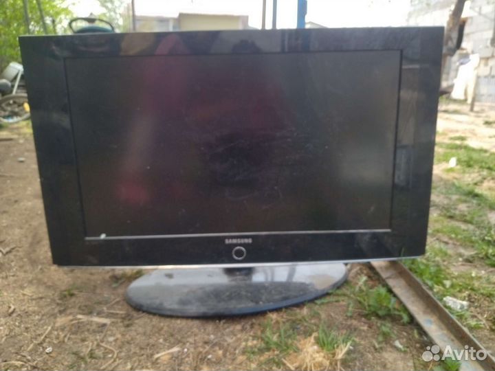 Телевизор на запчасти