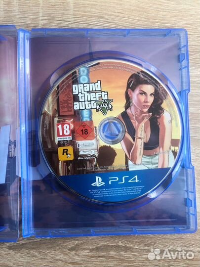 Диск GTA 5 на ps4 premium edition