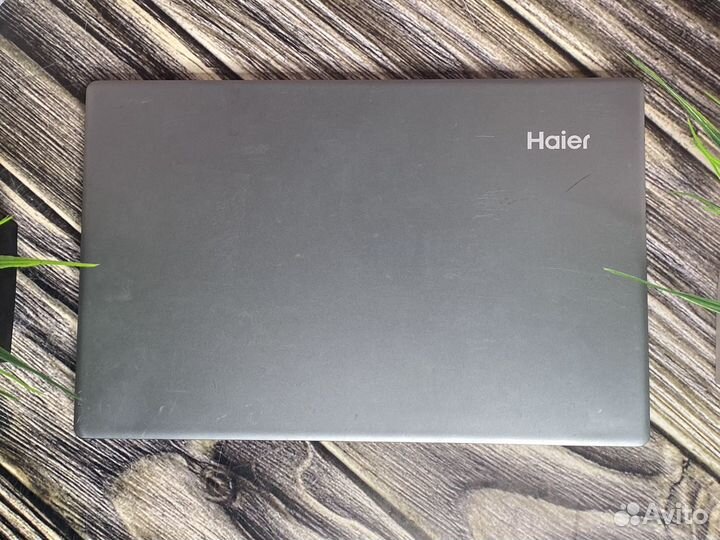 Тонкий ноутбук Haier 15.6/Win10/SSD