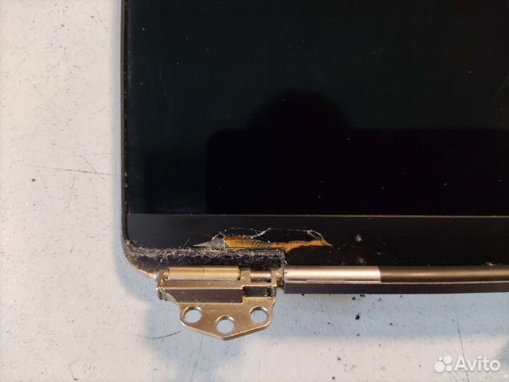 Верхняя крышка с матрицей для MacBook Pro 13