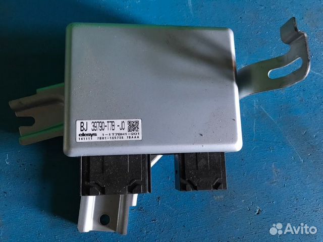 Блок управления рулевой рейкой Honda Vezel RU3 LEB