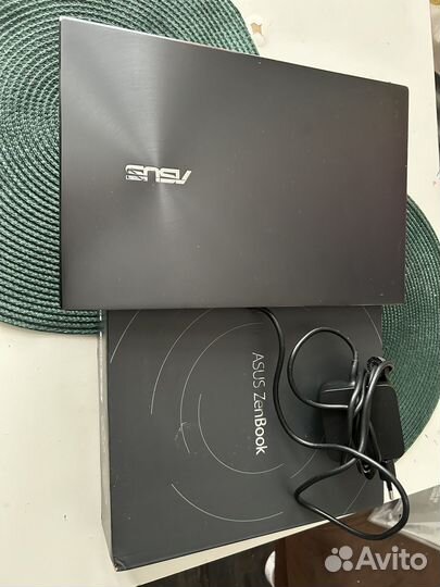 Ноутбук Asus zenbook 13 UX325E