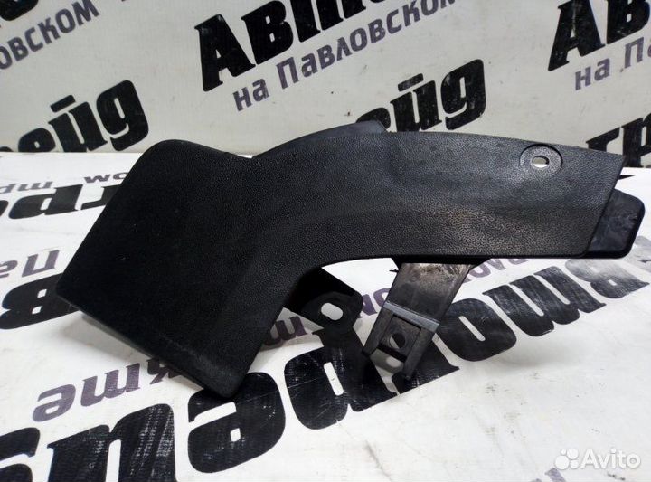 Накладка на порог левая Volkswagen Passat 3C5 BVY