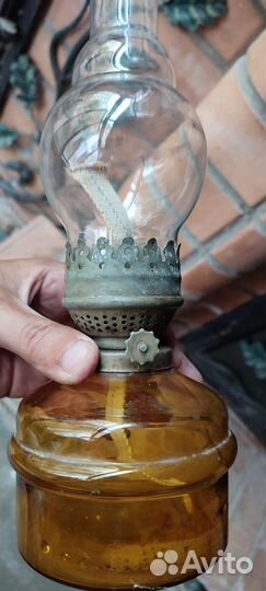 Керосиновая лампа стекло