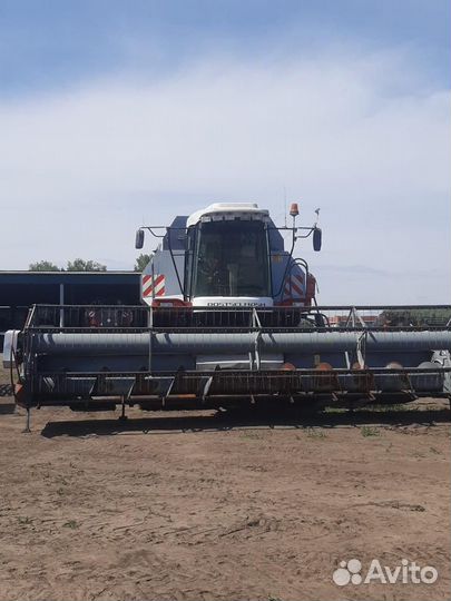 Комбайн Ростсельмаш Vector 410, 2011