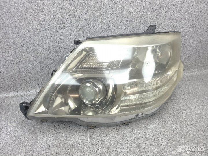 Фара передняя левая Toyota Alphard ANH10 2azfe