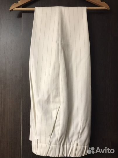 Брючный костюм женский 42 44 белый